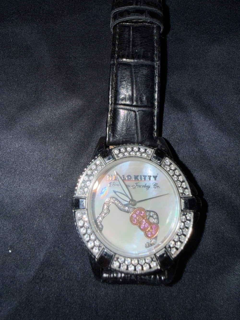 RARE Kimora Lee Simmons co Hello Kitty Crystal Accent watch